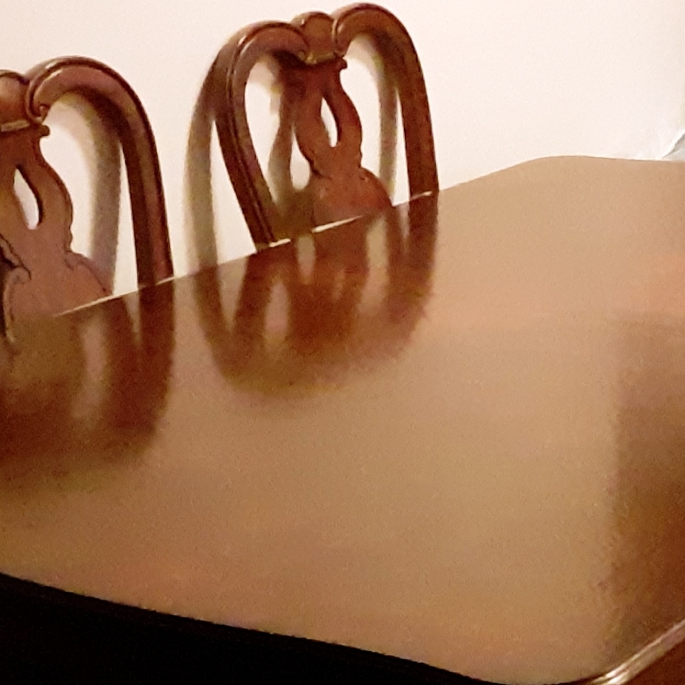 Dining Kitchen Table - Picture 3 of 4